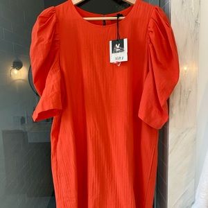 Red puff sleeve dress